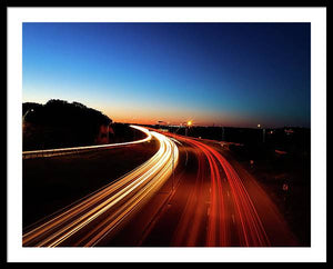 Senderos de luz de la autopista - Lámina enmarcada