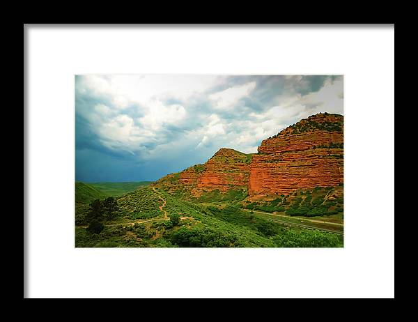 Impending thundestorms in Wyoming - Framed Print